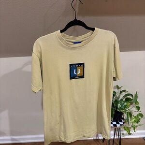 Vintage Umbro Men's pale yellow T-Shirt size medium 100% cotton